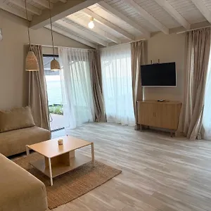 Kabakum Holiday Houses Golden Sands